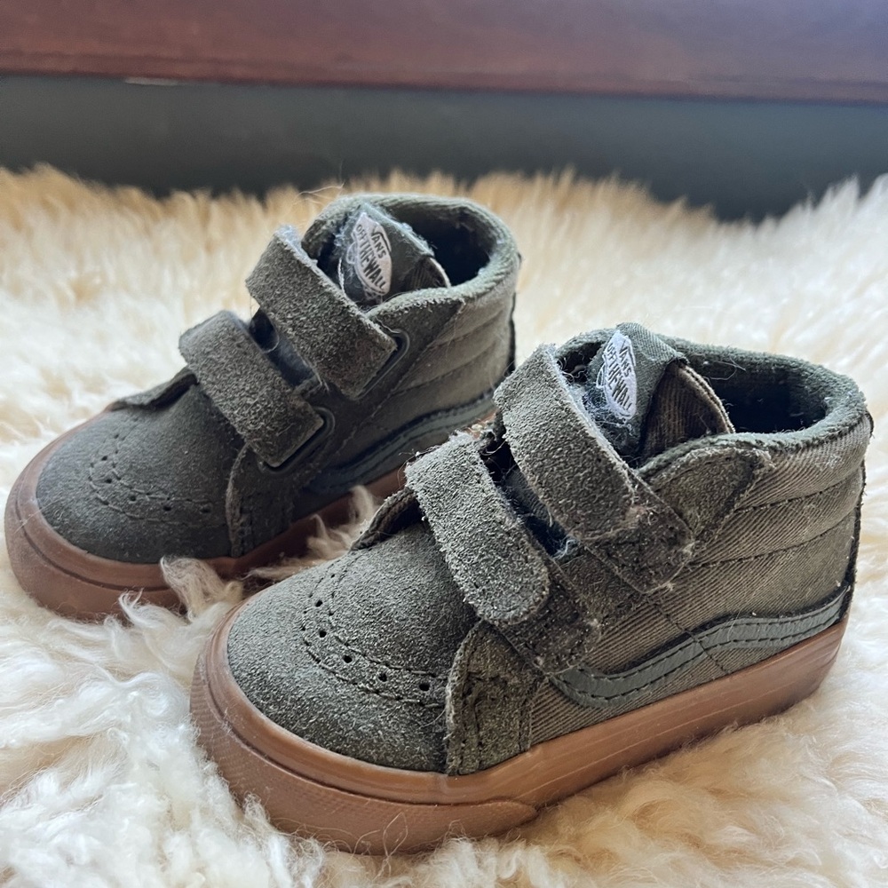 Toddler high top Vans size 5